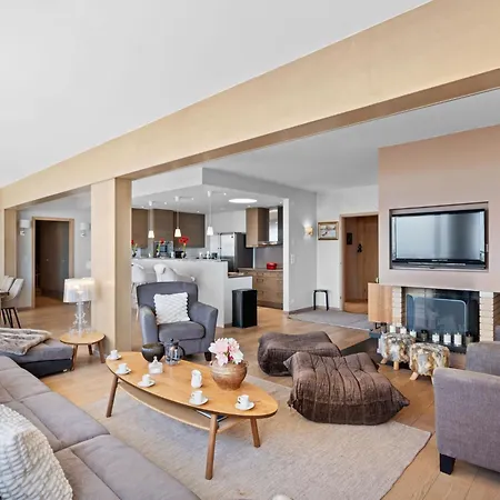 Jeanne D'arc Loft Combi By Interhome * Кран-Монтана