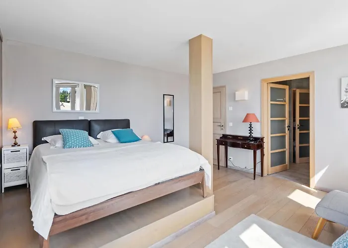 Daire Jeanne D'arc Loft Combi By Interhome *